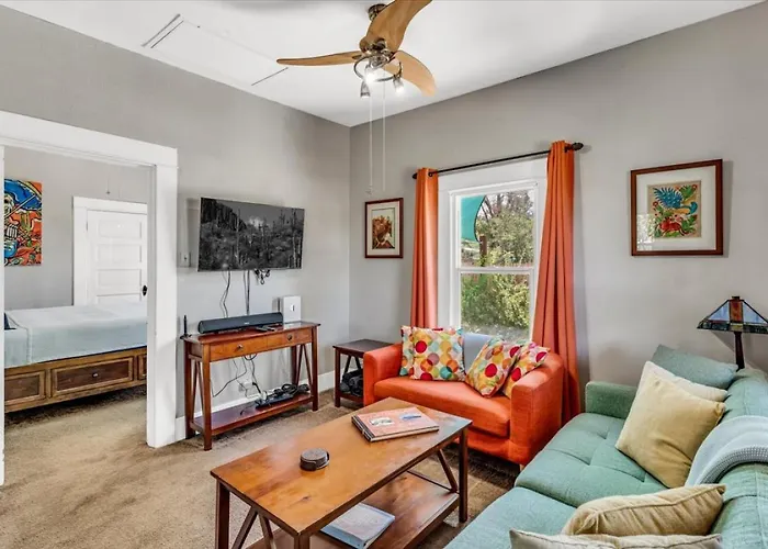 Experience At Casa Linda In Menlo Park Holiday home *